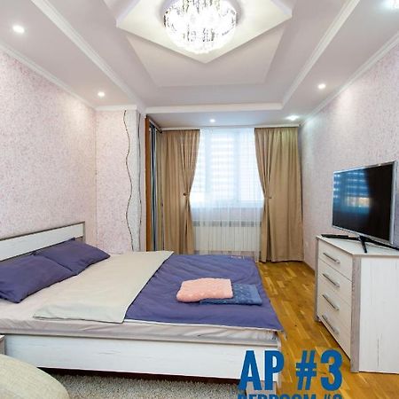 Центр. Хмельницького. 2 Спальні Ternopil Ngoại thất bức ảnh